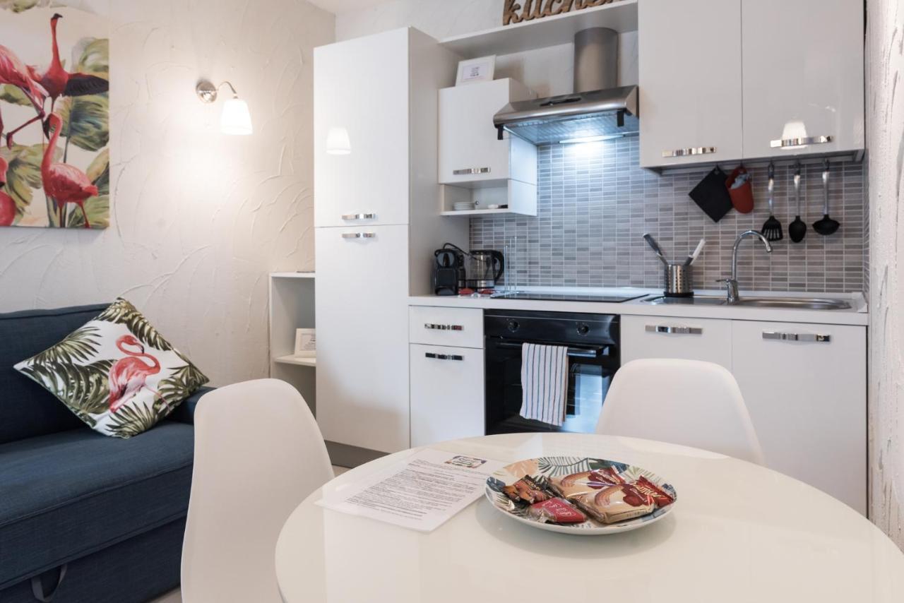 Resilienza Tropical Apartments & Room Porto SantʼElpidio Eksteriør bilde