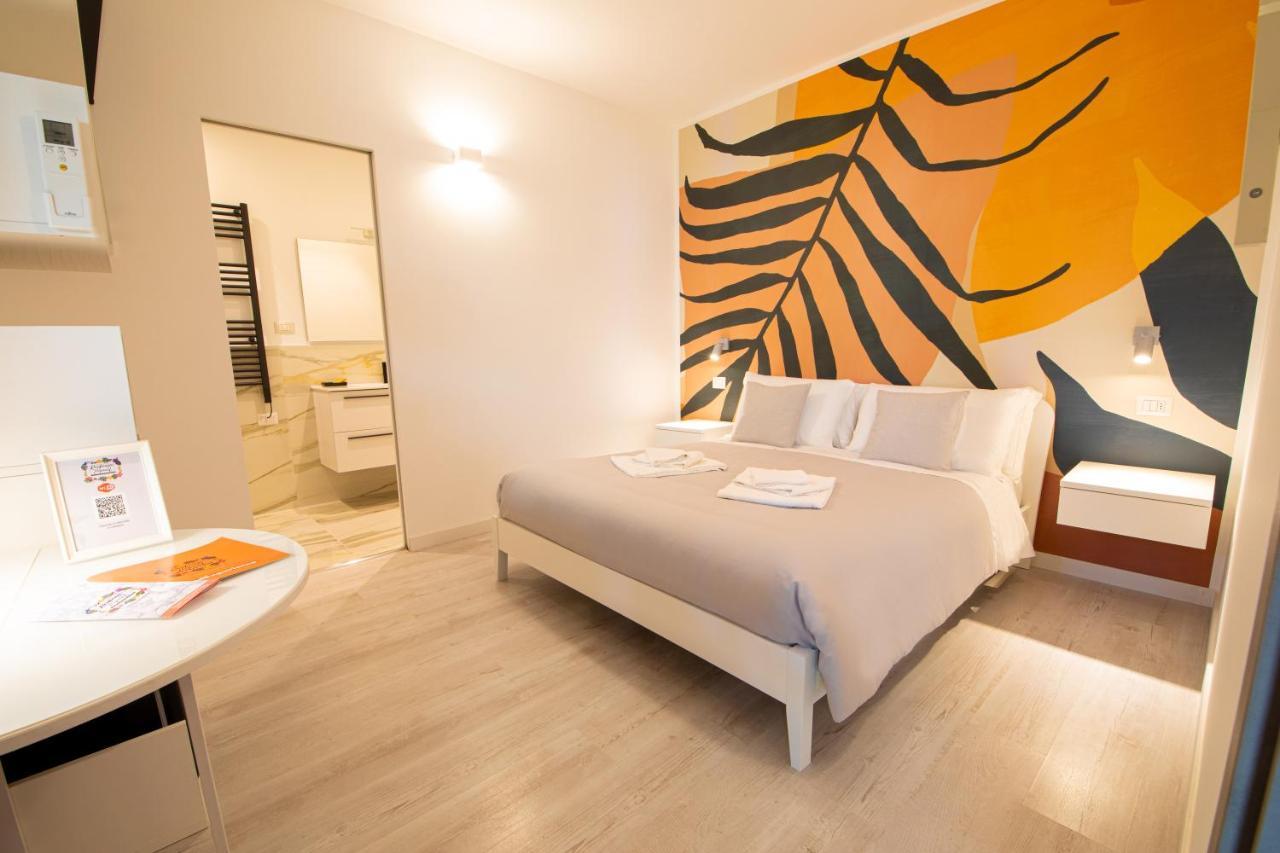 Resilienza Tropical Apartments & Room Porto SantʼElpidio Eksteriør bilde