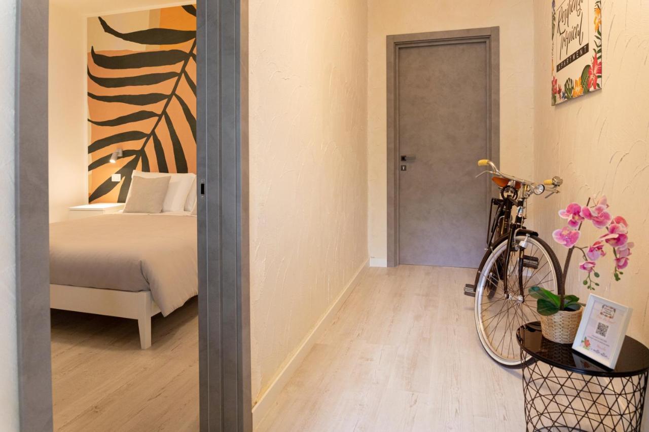 Resilienza Tropical Apartments & Room Porto SantʼElpidio Eksteriør bilde